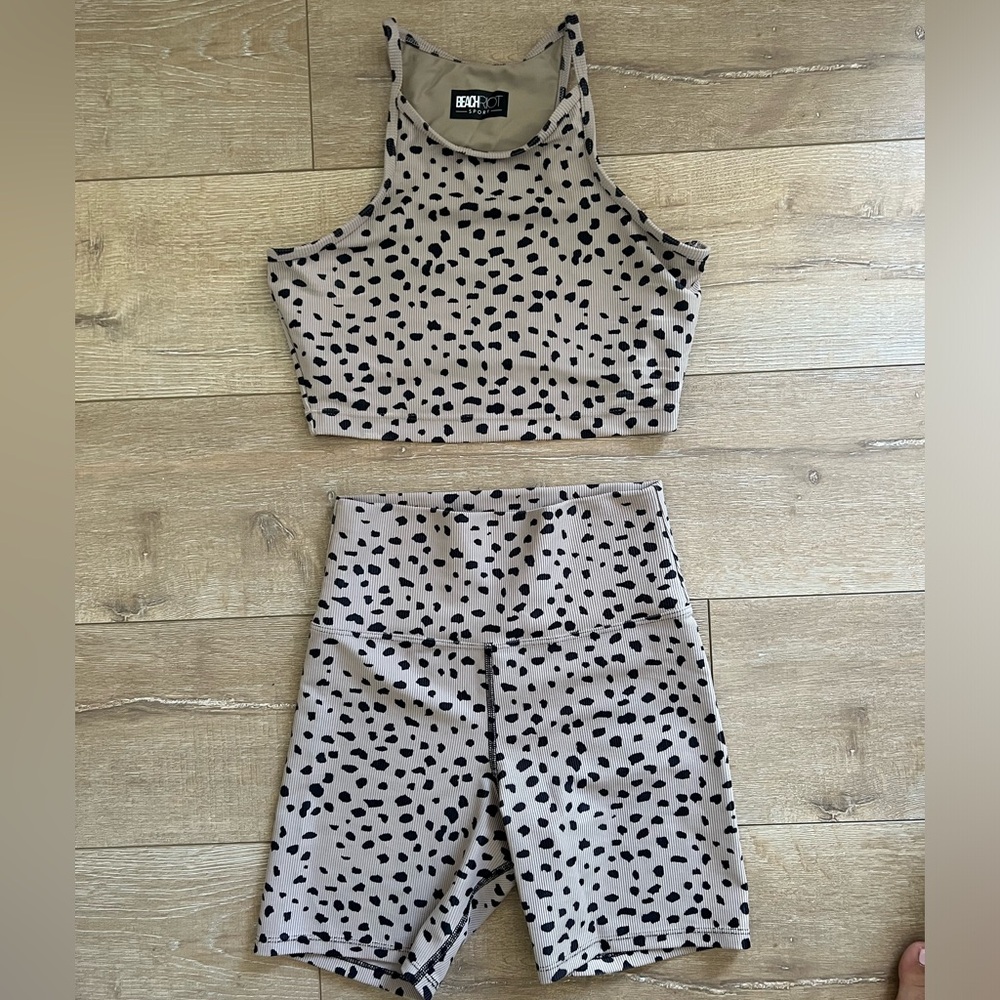 Beach Riot Active Set